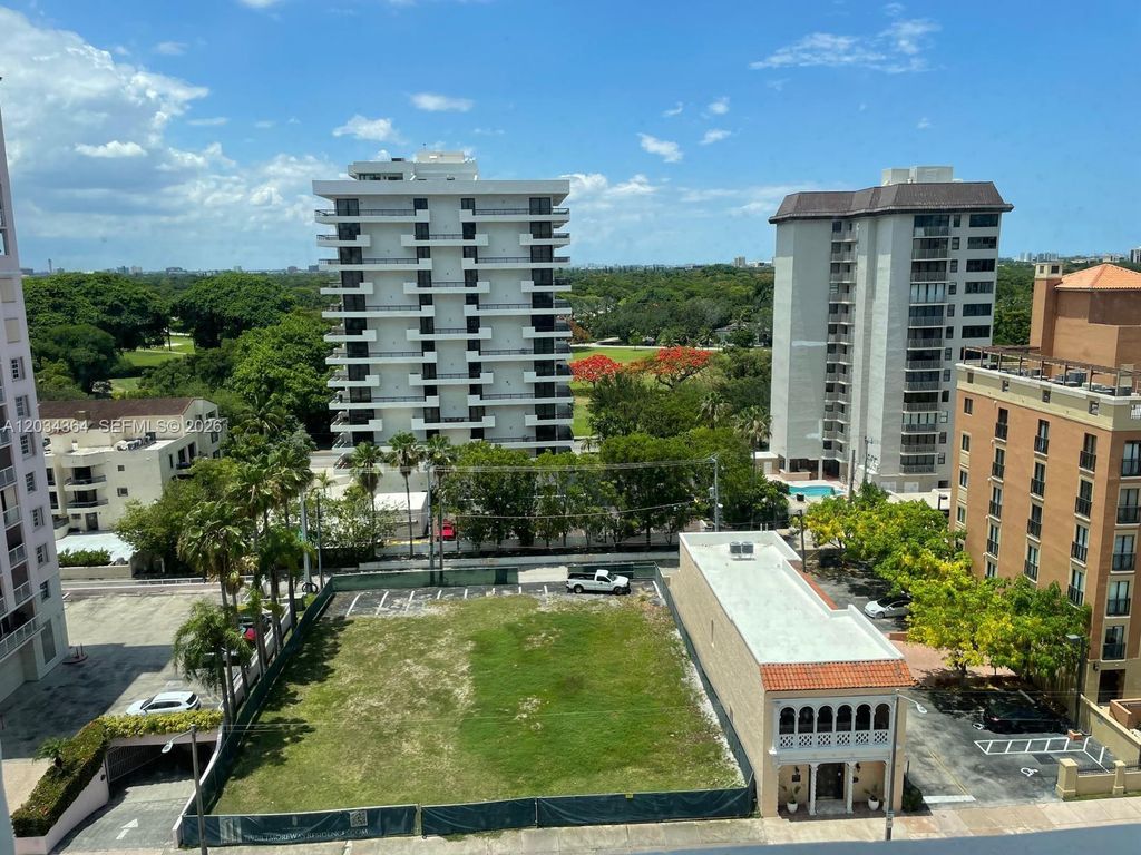 700 Biltmore Way 1015, Coral Gables, FL 33134