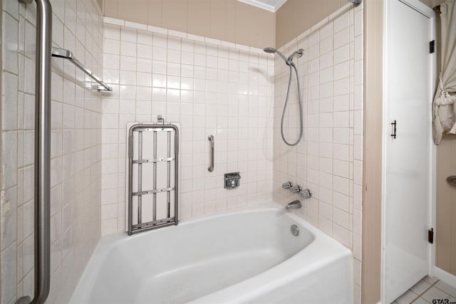527 Pam, Tyler, TX 75703