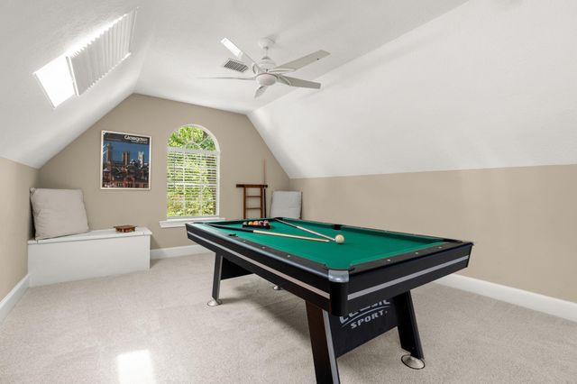 106 Fairbranch Circle, The Woodlands, TX 77382