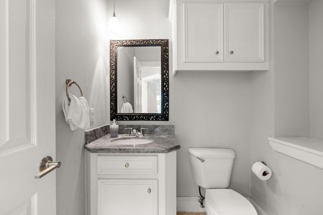 106 Fairbranch Circle, The Woodlands, TX 77382