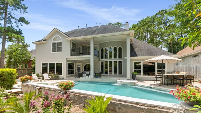 106 Fairbranch Circle, The Woodlands, TX 77382