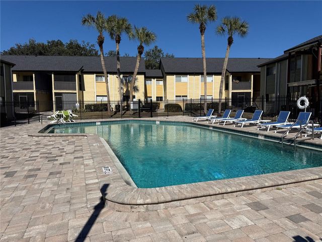 914 LAKE DESTINY ROAD F, Altamonte Springs, FL 32714