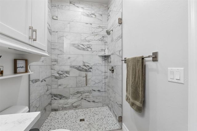 2917 Wood Thrush Way, Edmond, OK 73012