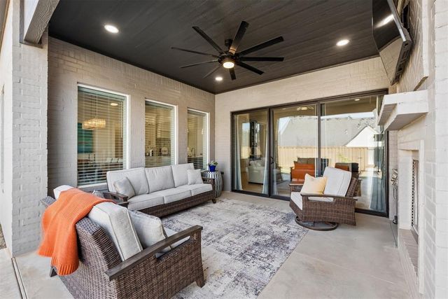 2917 Wood Thrush Way, Edmond, OK 73012