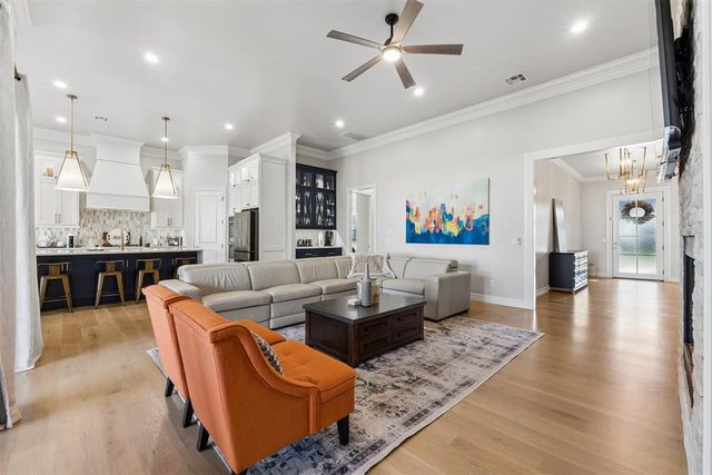 2917 Wood Thrush Way, Edmond, OK 73012