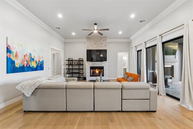 2917 Wood Thrush Way, Edmond, OK 73012