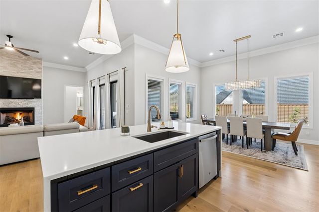 2917 Wood Thrush Way, Edmond, OK 73012