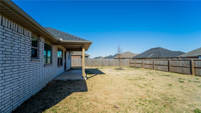 988 Arden Street, Tontitown, AR 72762