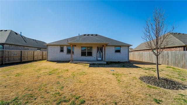 988 Arden Street, Tontitown, AR 72762