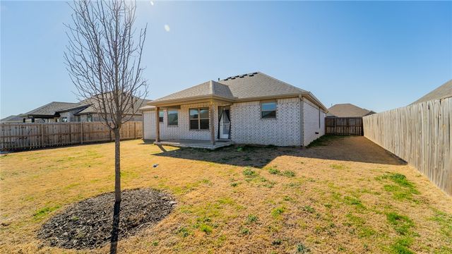 988 Arden Street, Tontitown, AR 72762