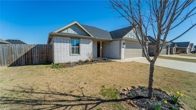 988 Arden Street, Tontitown, AR 72762