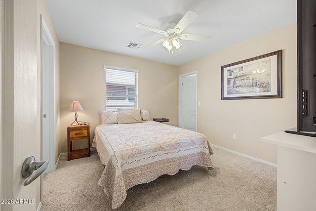 1385 S JOSHUA TREE Lane, Gilbert, AZ 85296