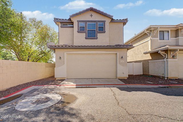 1385 S JOSHUA TREE Lane, Gilbert, AZ 85296
