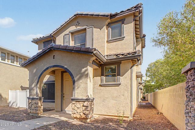 1385 S JOSHUA TREE Lane, Gilbert, AZ 85296