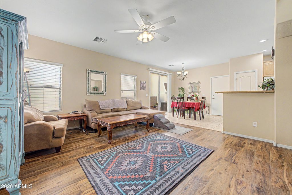 1385 S JOSHUA TREE Lane, Gilbert, AZ 85296 — photo 5