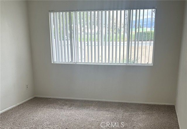 6111 Wingfoot Avenue, Banning, CA 92220