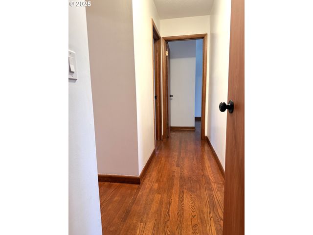 2442 Se 190TH Ave, Portland, OR 97233