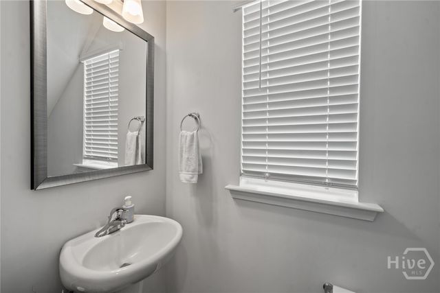 226 Flagler Drive, Savannah, GA 31419