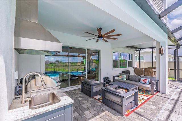 10706 TORCHWOOD SEA WAY, San Antonio, FL 33576