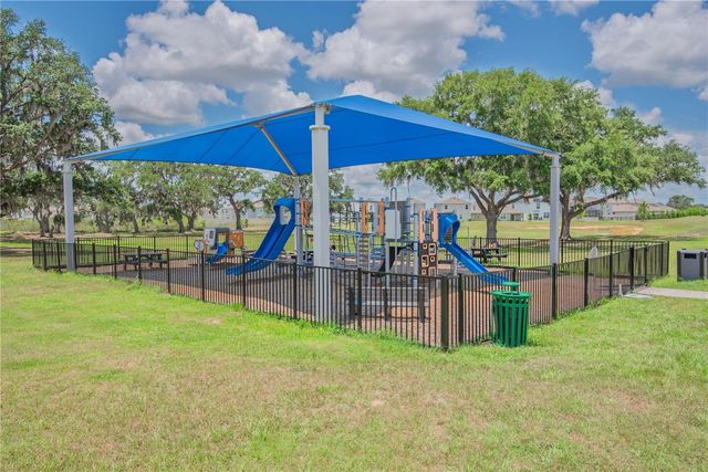 10706 TORCHWOOD SEA WAY, San Antonio, FL 33576