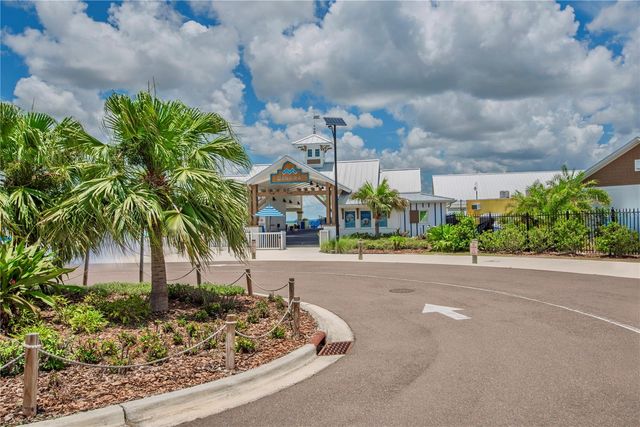 10706 TORCHWOOD SEA WAY, San Antonio, FL 33576