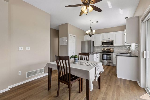 15105 Dupont Path, Apple Valley, MN 55124