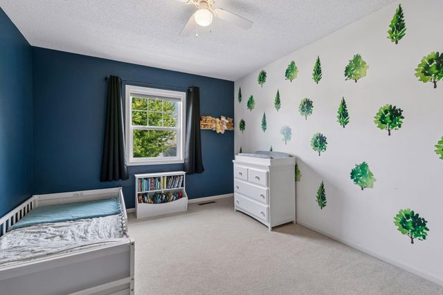 15105 Dupont Path, Apple Valley, MN 55124