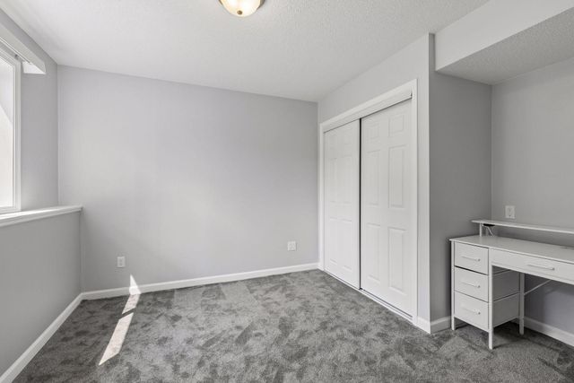 15105 Dupont Path, Apple Valley, MN 55124