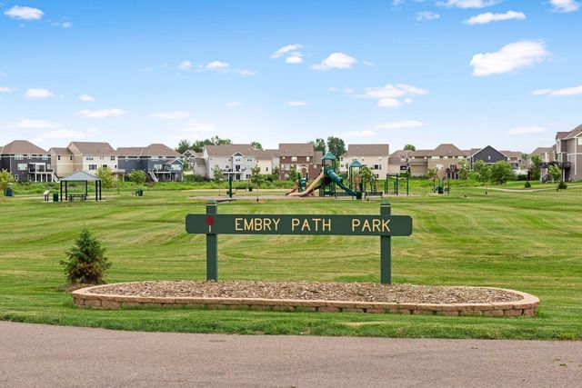 15105 Dupont Path, Apple Valley, MN 55124