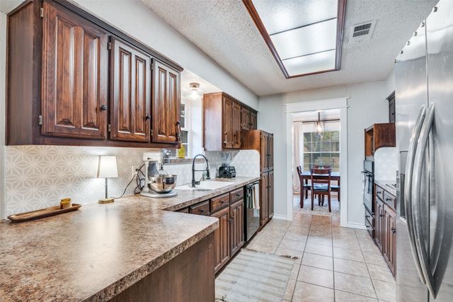 708 Stoneybrook Drive, Wylie, TX 75098