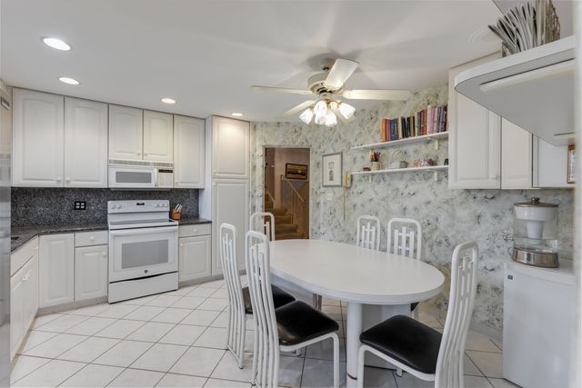 9010 Pottawattami Drive, Skokie, IL 60076