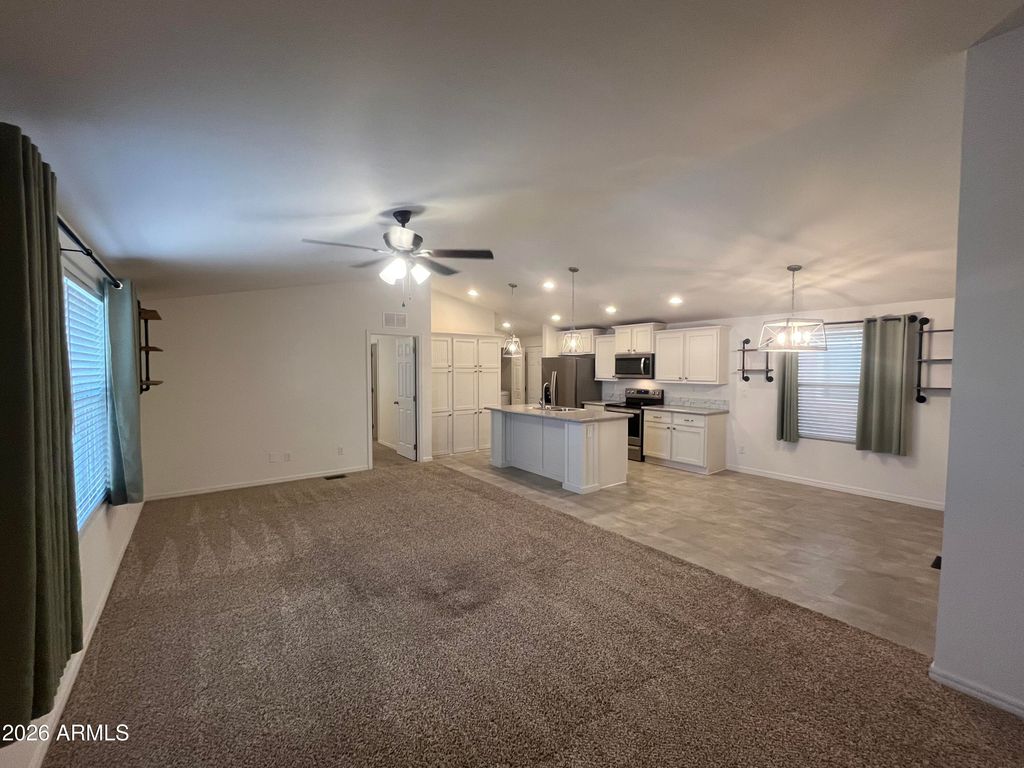 Image 18 of property listing at 11596 W sierra dawn Boulevard 46, Surprise, AZ 85378