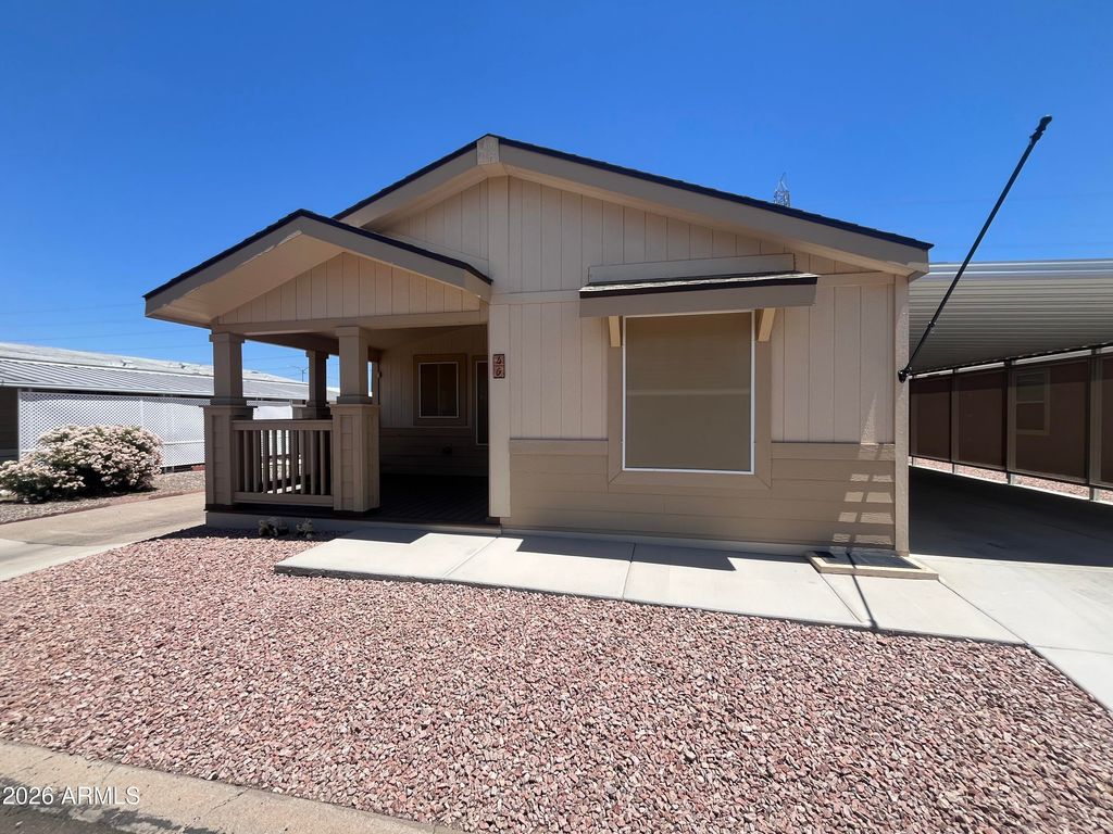 Image 2 of property listing at 11596 W sierra dawn Boulevard 46, Surprise, AZ 85378