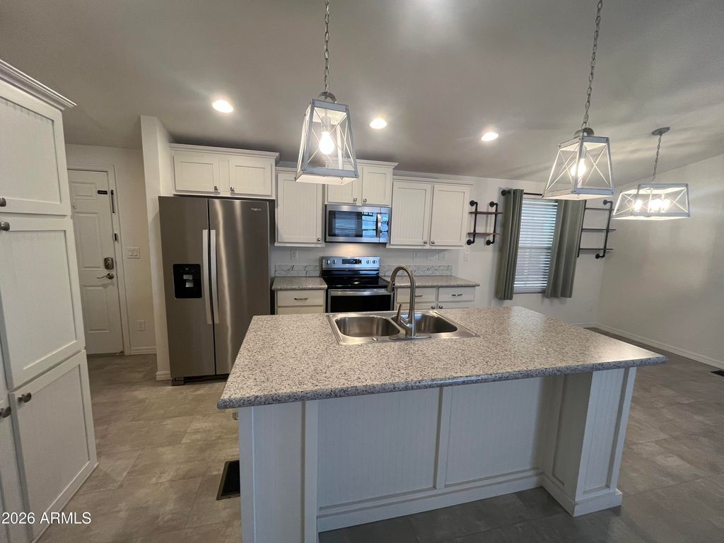Image 6 of property listing at 11596 W sierra dawn Boulevard 46, Surprise, AZ 85378