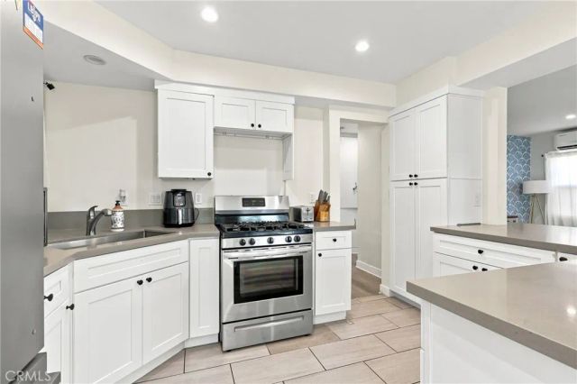 5829 E 2nd, Long Beach, CA 90803
