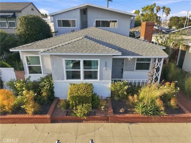 5829 E 2nd, Long Beach, CA 90803