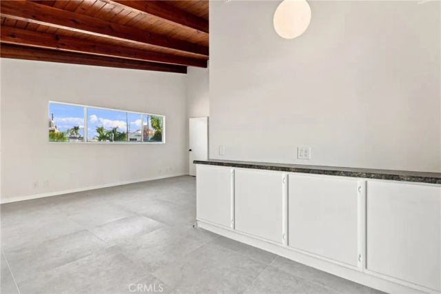 5829 E 2nd, Long Beach, CA 90803