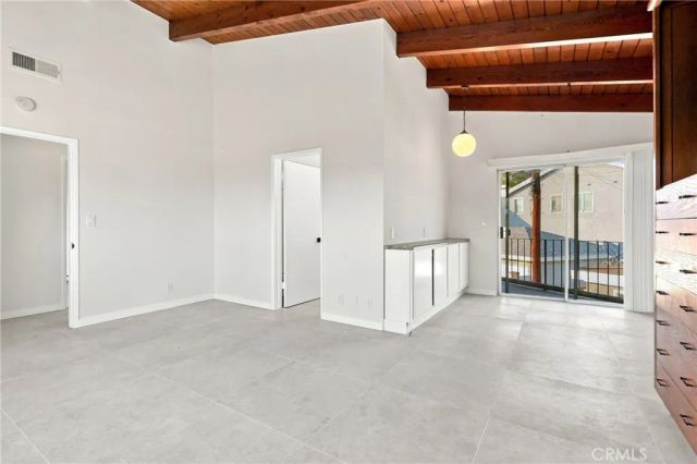 5829 E 2nd, Long Beach, CA 90803