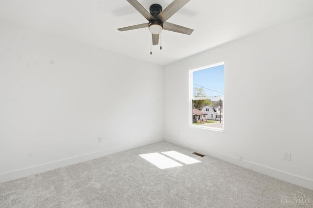 192 N Broadway Street, Williamsburg, OH 45176
