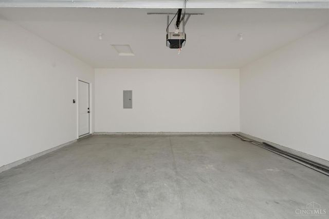 192 N Broadway Street, Williamsburg, OH 45176