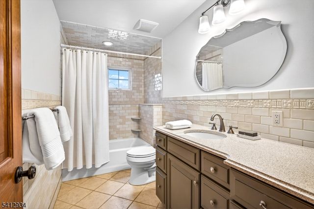 1020 Minisink Way, Westfield Town, NJ 07090