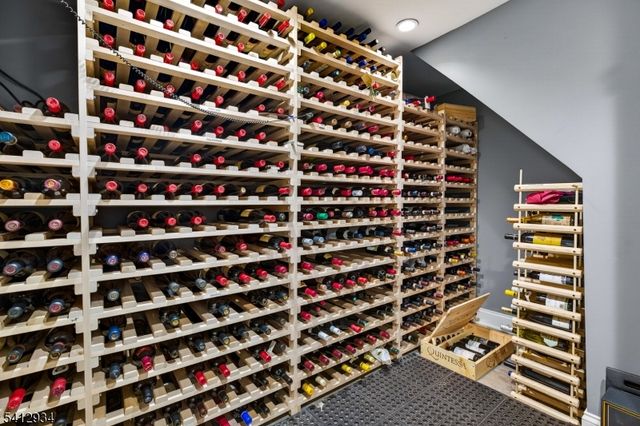 1020 Minisink Way, Westfield Town, NJ 07090