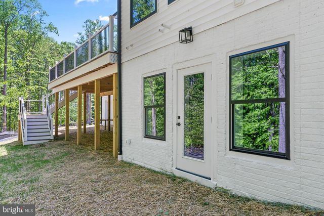 11550 HENDERSON RD, Clifton, VA 20124