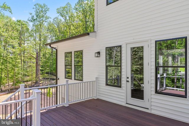 11550 HENDERSON RD, Clifton, VA 20124