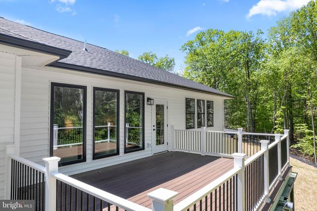 11550 HENDERSON RD, Clifton, VA 20124