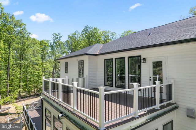 11550 HENDERSON RD, Clifton, VA 20124