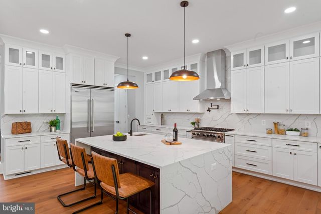 11550 HENDERSON RD, Clifton, VA 20124