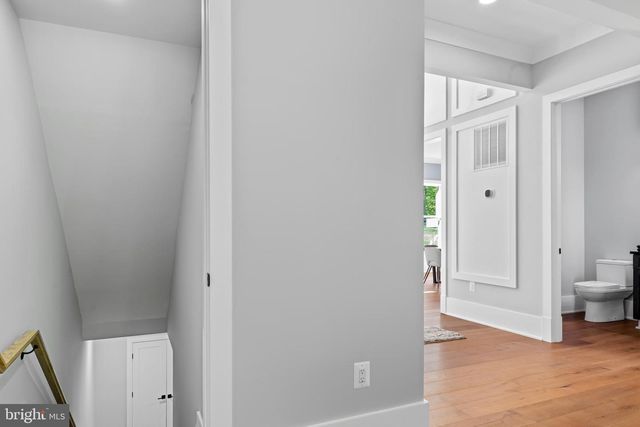 11550 HENDERSON RD, Clifton, VA 20124