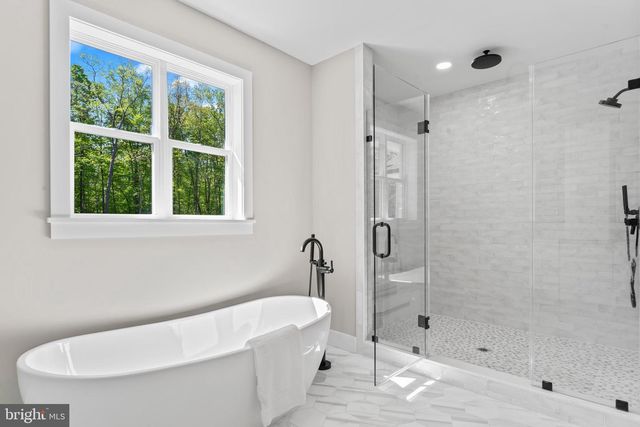 11550 HENDERSON RD, Clifton, VA 20124