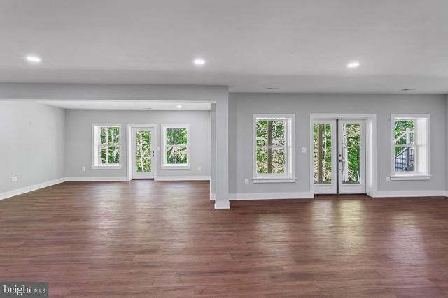 11550 HENDERSON RD, Clifton, VA 20124